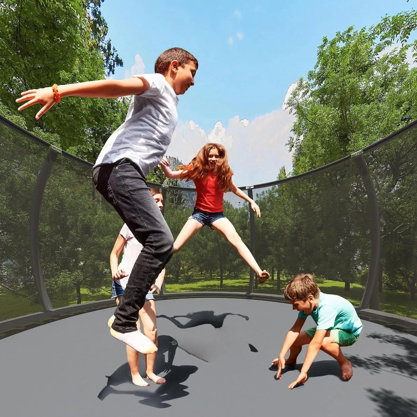 Trampoline with Enclosure Net and Ladder